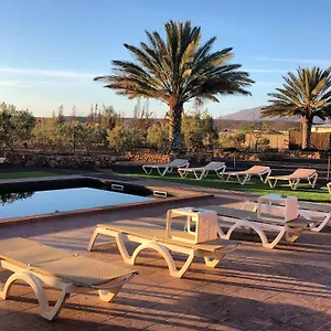 https://chalet-with-pool-villa-oliva.in-canary-islands.com