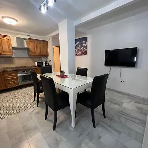 https://apartamento-jardines-del-roco.es-andalucia.com